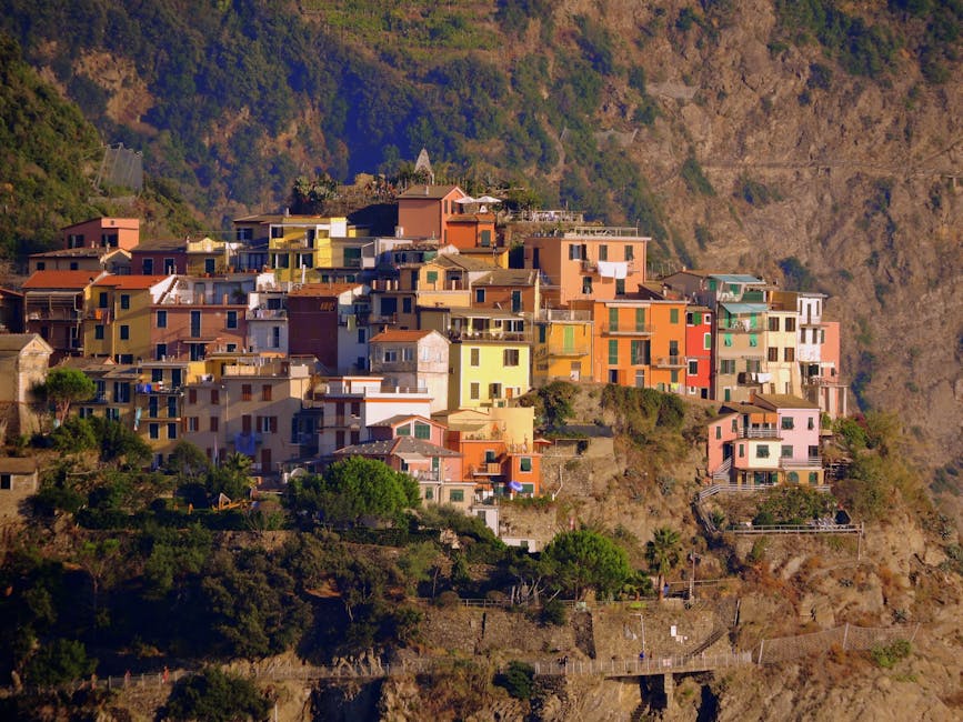 Corniglia cliff terraces village view