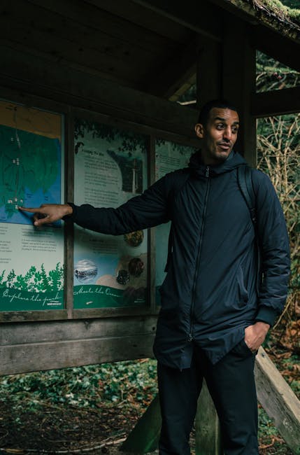 Cinque Terre hiking map trailhead kiosk