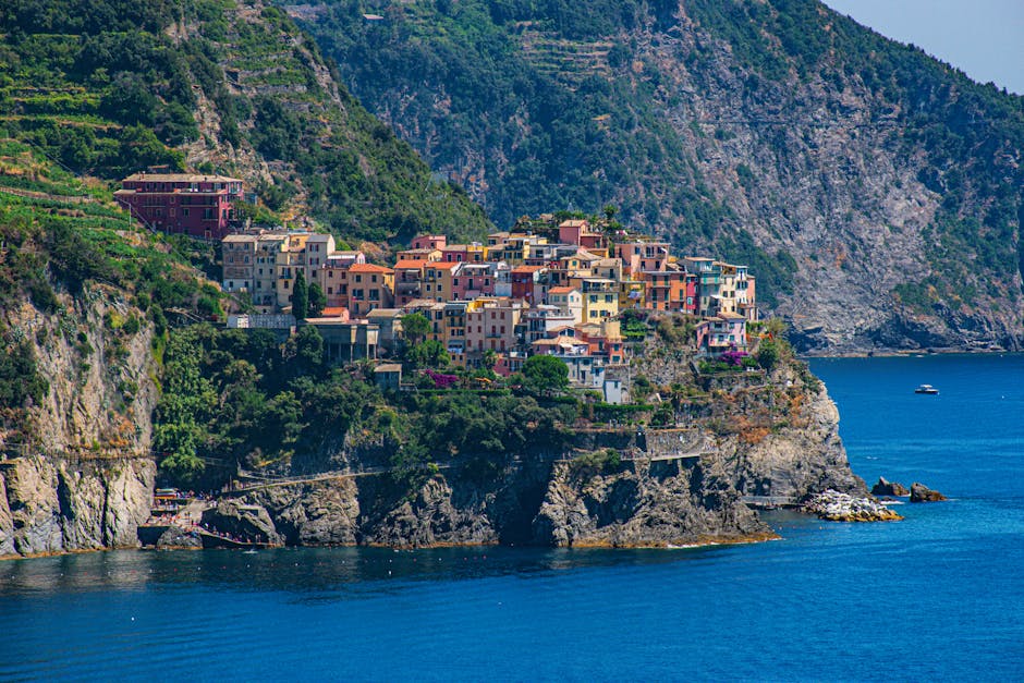 Corniglia expliqu sentiers vin et Cinque-terre travel tourism landmark