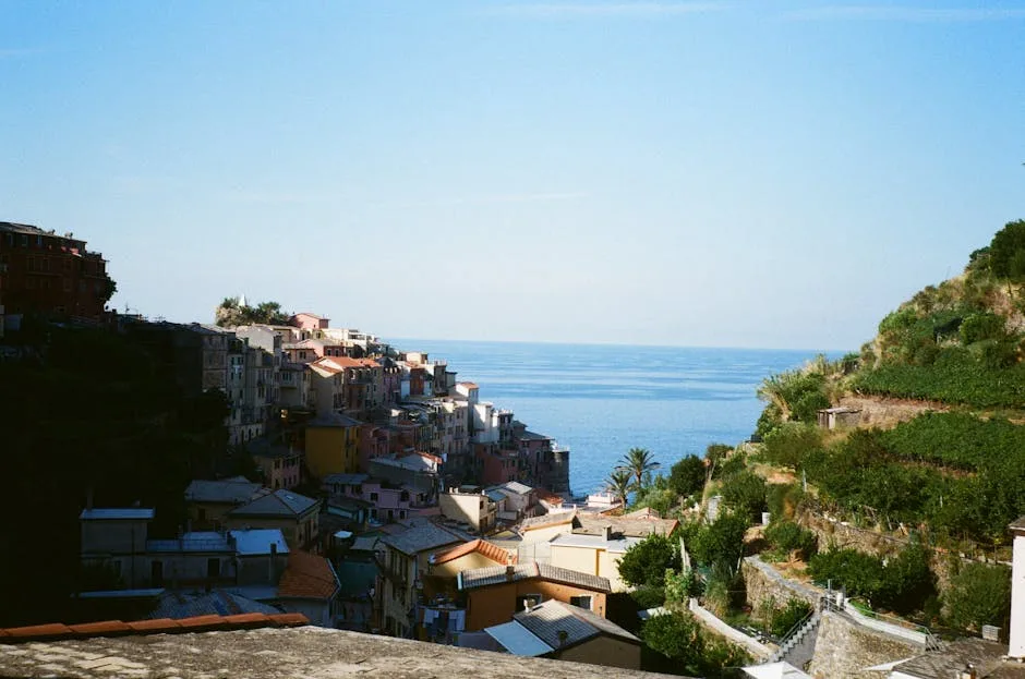 Maisons pastel de Manarola, Cinque Terre, accrochées à la falaise