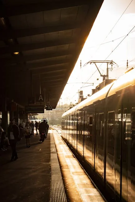 Train en gare au coucher de soleil, liaison vers Cinque Terre